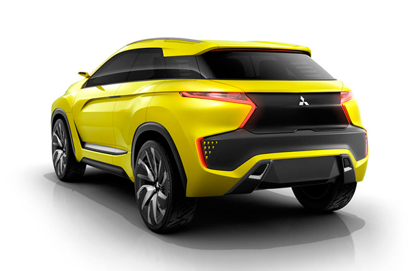 Mitsubishi eX Concept World Premiere back