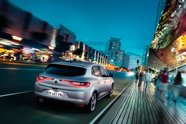 Nieuwe Renault Megane grey back