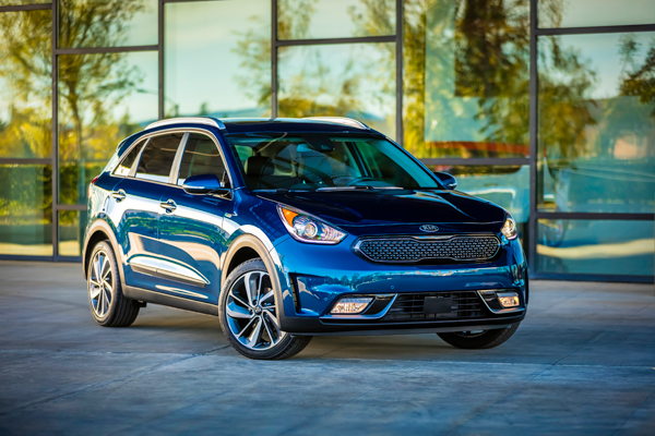 KIA NIRO Hybrid 3kw front