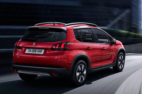 Peugeot 2008 back dynamic