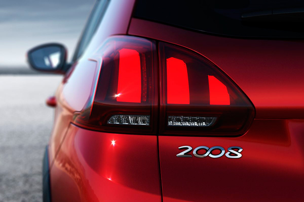 Peugeot 2008 back taillight detail