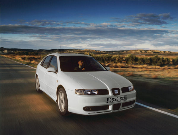 SEAT Leon Cupra 3kw front dynamic