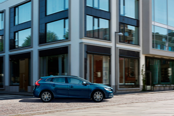 Volvo V40 T5 Inscription Location Profile