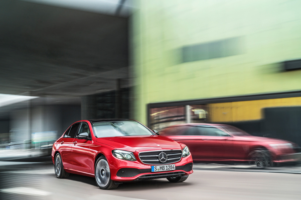 Nieuwe Mercedes E-Klasse red dynamic 3kwfront