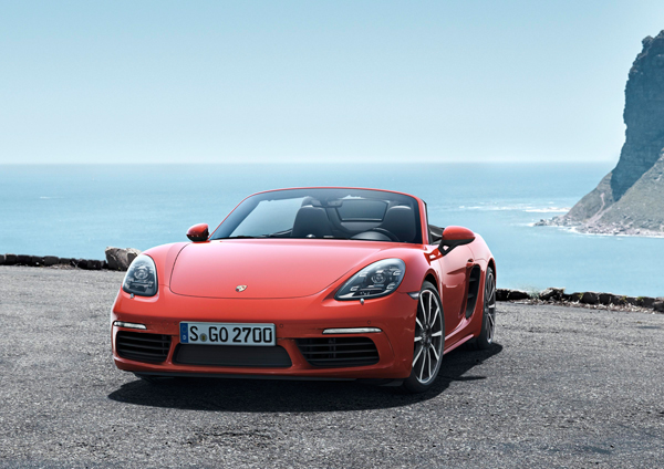 Porsche 718 boxster orange 3kwfront