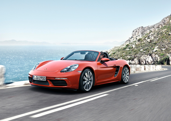 Porsche 718 boxster orange 3kwfront dyn