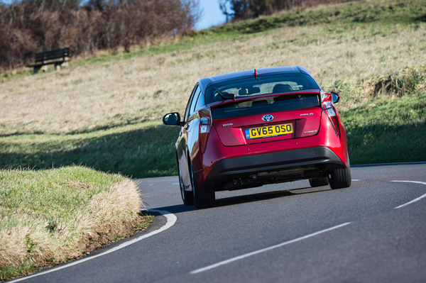 Toyota Prius behaalt dubbele groene zege back