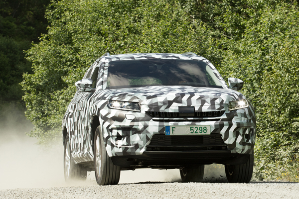 SKODA kodiaq camouflage 3kwfront