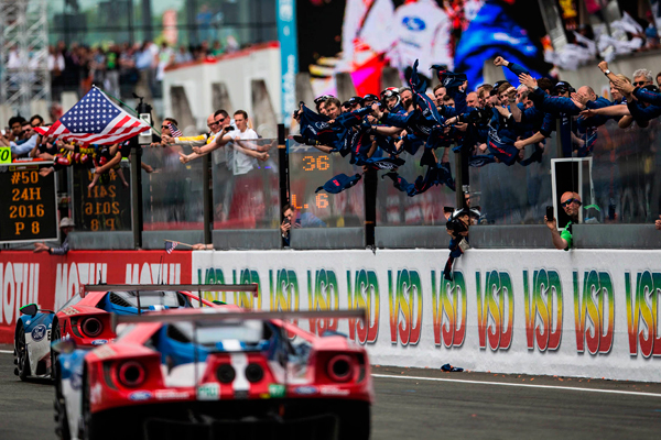 Ford Le-Mans victory backdyn