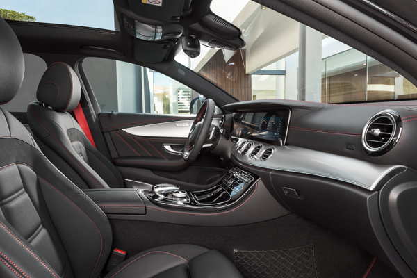 Mercedes AMG E43 4Matic interior