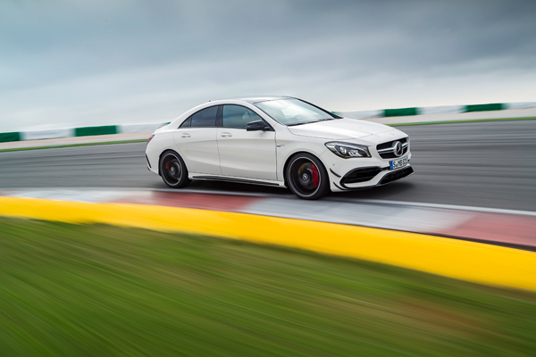 Mercedes CLA Coupe update 3kw track