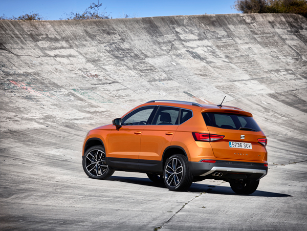 SEAT Ateca back