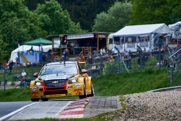 Tom Coronel WTCC Nordschleife action