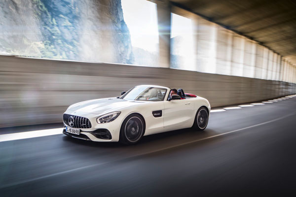 Mercedes AMG GT Cabrio 3kw dyn white