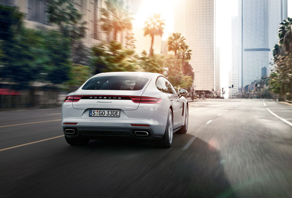 Porsche Panamera 4e-hybrid 3kwback dyn