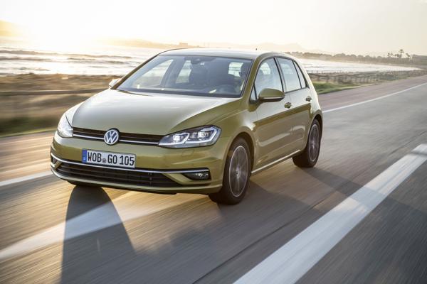 Volkswagen-GOLF-met zeilfunctie-groningen-01