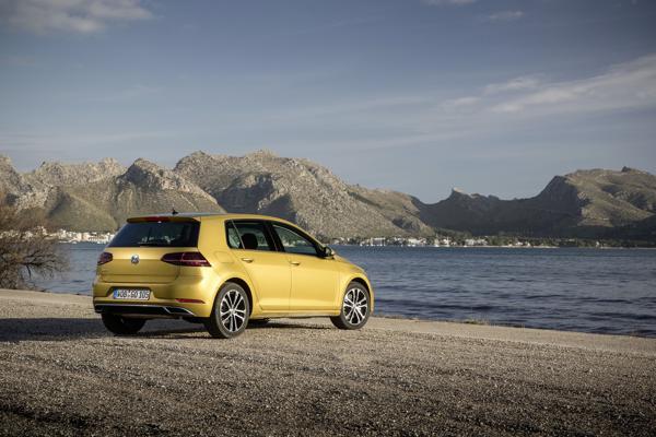 Volkswagen-GOLF-met zeilfunctie-groningen-09