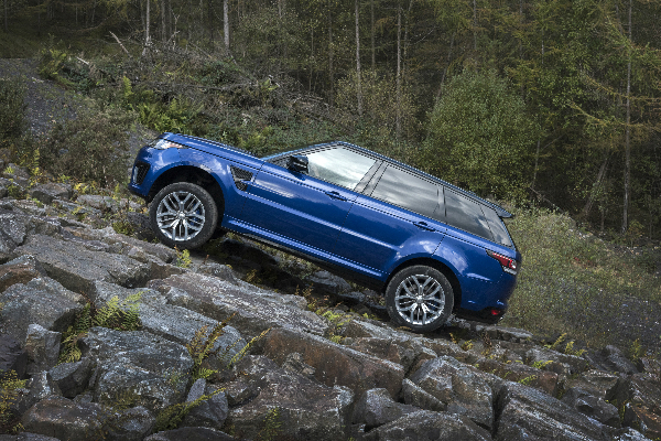 3-Range-Rover-Sport-SVR