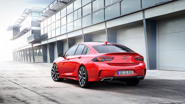 Opel-Insignia-GSi-groningen-01