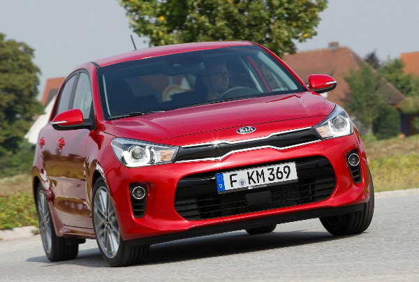 Kia-Picanto-schiet uit startblokken-gronnigen-02