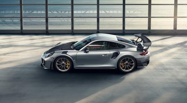 Porsche-groningen-911-GT2-RS-IAA