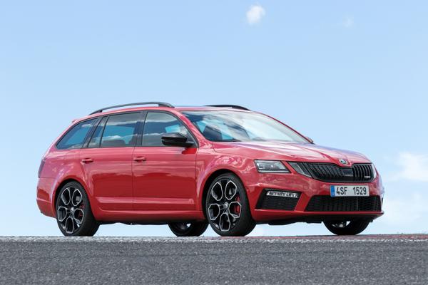 Skoda-Octavia-RS245-groningen-11