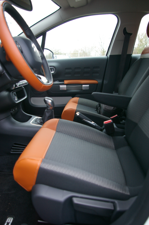 interieur C3-01