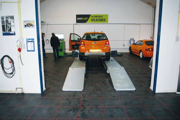 nieuwe vloer AW-lijnbank-liggend-01
