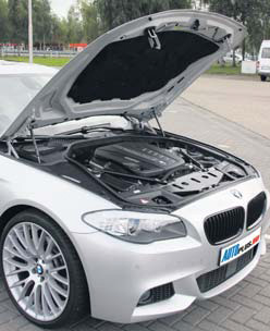 BMW 5-Serie motorcompartiment