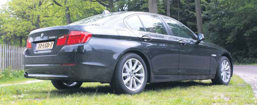 Test BMW 528i back