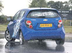 Chevrolet Aveo test slipvlak