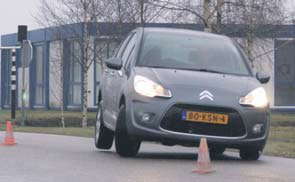 Citroen C3 test slalom