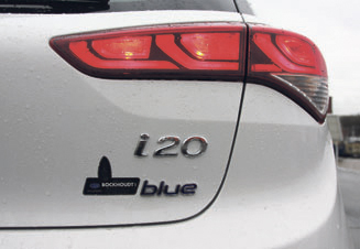 Hyundai i20 test achterkant detail