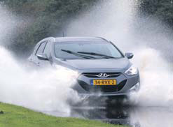 Hyundai i40 test waterbak