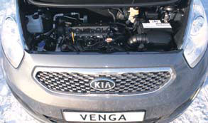 Kia Venga test motorcompartiment