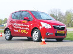 Opel Agila 1.0 Edition test slalom