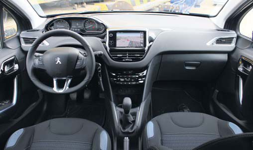 Peugeot 208 test interieur