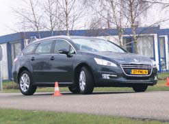 Peugeot 508 SW test slalom