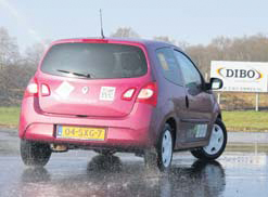 Renault Twingo 1.2 16V test slip