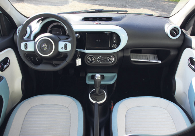 Renault-Twingo-interieur