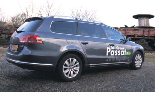 Volkswagen Passat test back