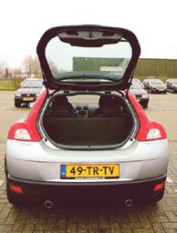 Volvo C30 T5 Summum test kofferbak