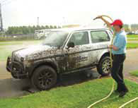 LADA Niva test schoonmaken