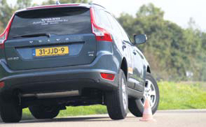 Volvo XC60 test slalom2