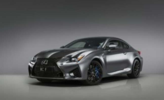 LEXUS ontwikkelt reclamecampagne voor slechts EEN auto