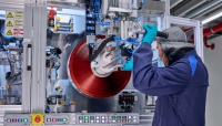 Vakmanschap ingebouwd in elke cel: BMW Group produceert batterijcelmonsters in Parsdorf.