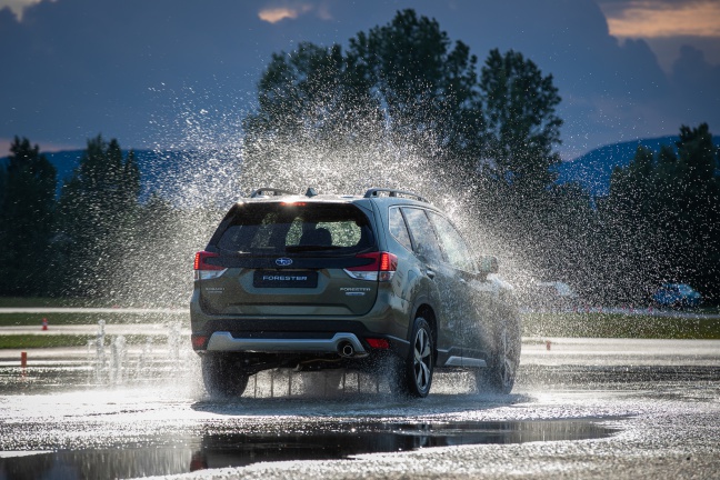 SUBARU breidt FORESTER E-BOXER-RANGE uit met smakelijke topversie