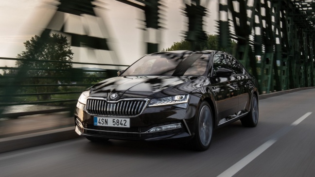 Vernieuwde ŠKODA SUPERB heeft een prijs