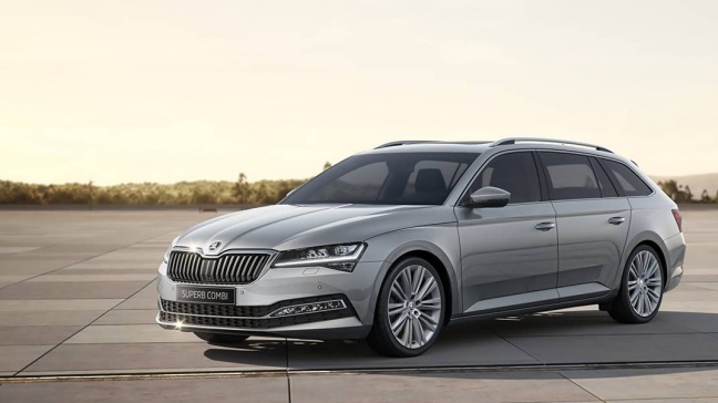 Vernieuwde ŠKODA SUPERB nu bij de dealer