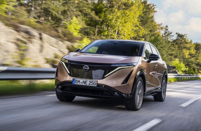 Nissan zet elektrische ARIYA nog scherper in de markt